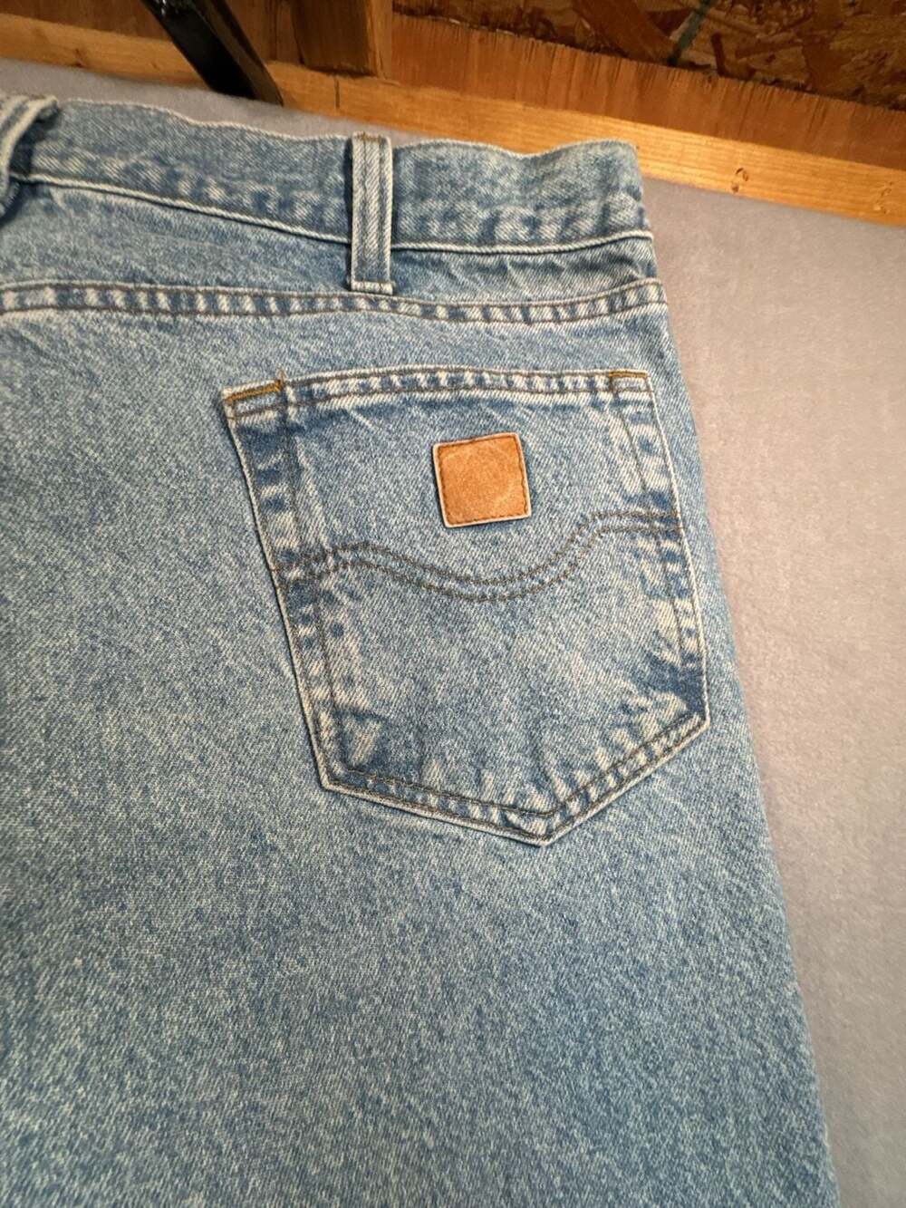 Carhartt B460 LVB Relaxed Fit Denim Jeans - Picture 8 of 15